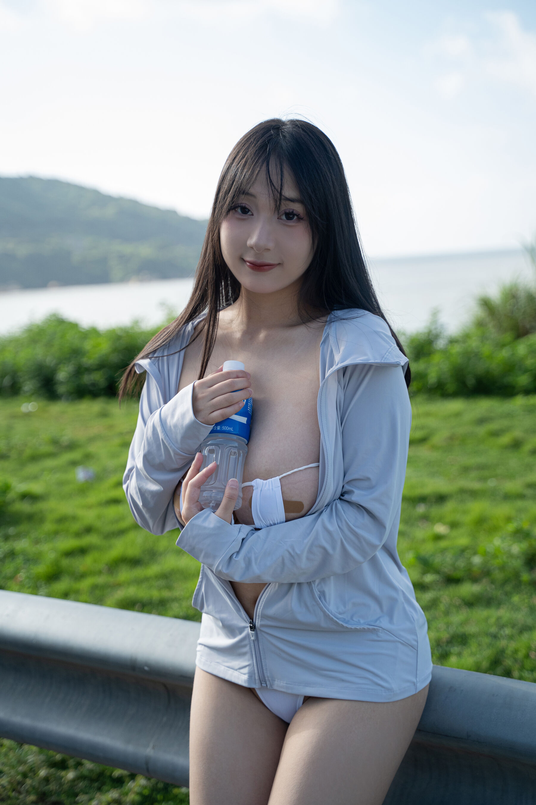 浅安《环球之旅》