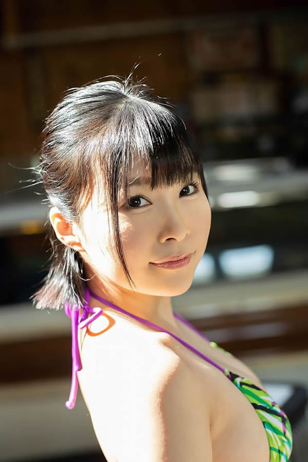 清新小萌妹河合心可爱比基尼露出套图