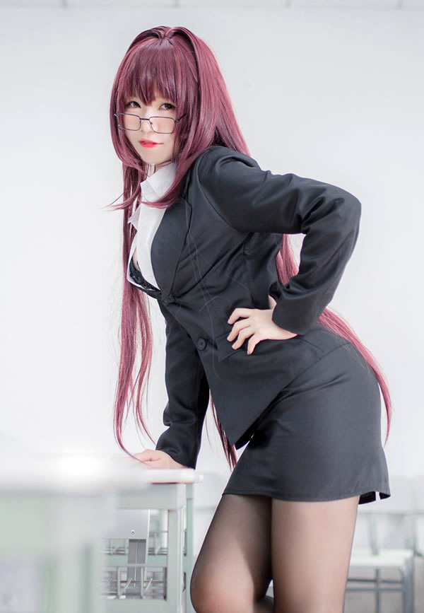 性感人气COSER Yoko宅夏Cos–斯卡哈教师写真