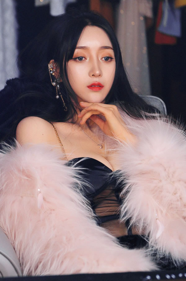 人体摄影师@AISE 私拍尺度作品集2