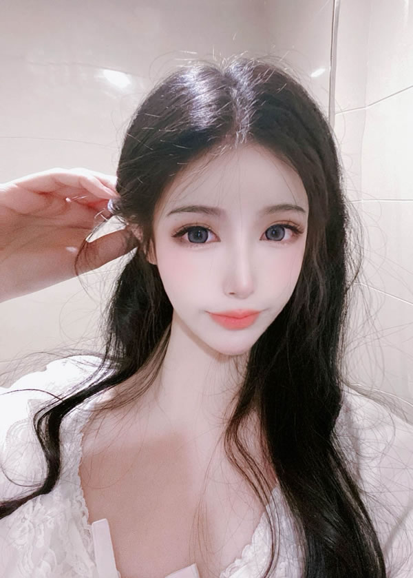 极品主播@久久小姐姐尺度私拍视图合集