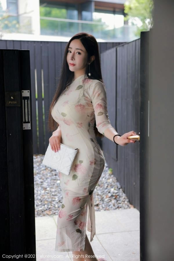 长发美女允尔旗袍复古装人体唯美出镜