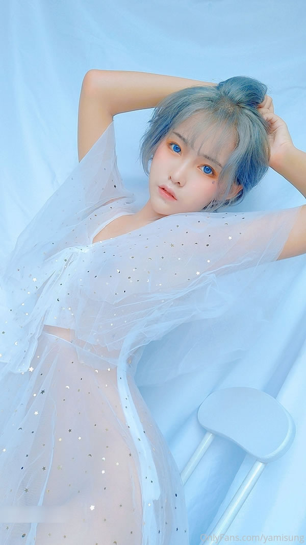 Coser小姐姐 @Yamisung私拍视图合集3