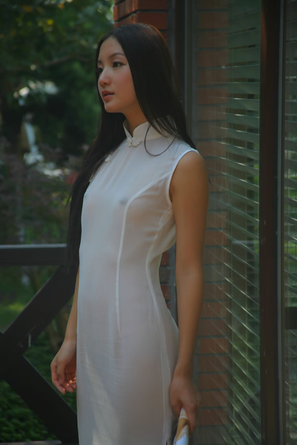 温柔如水的美女无圣光人体图集