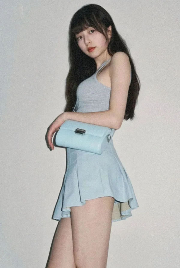 推特美女烟火@OVOUUO换装秀福利视图