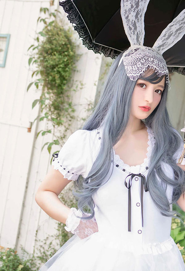 俏丽小美女日向真凛无圣光人体图集