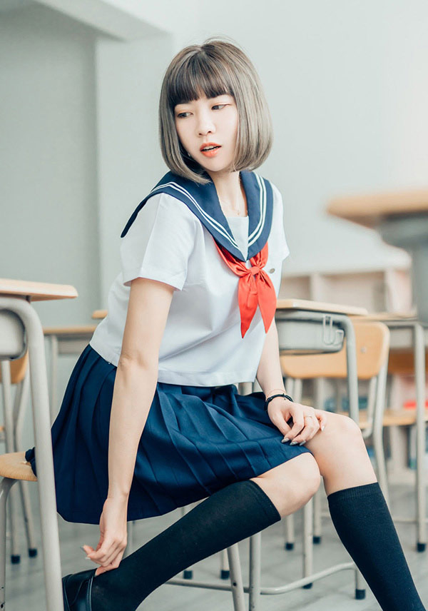 青春果宝宝高中女生学生服无圣光写真2