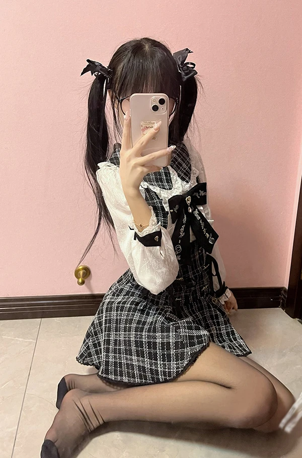 福利姬重生之我在x卖屁眼罕见蝴蝶B尺度福利