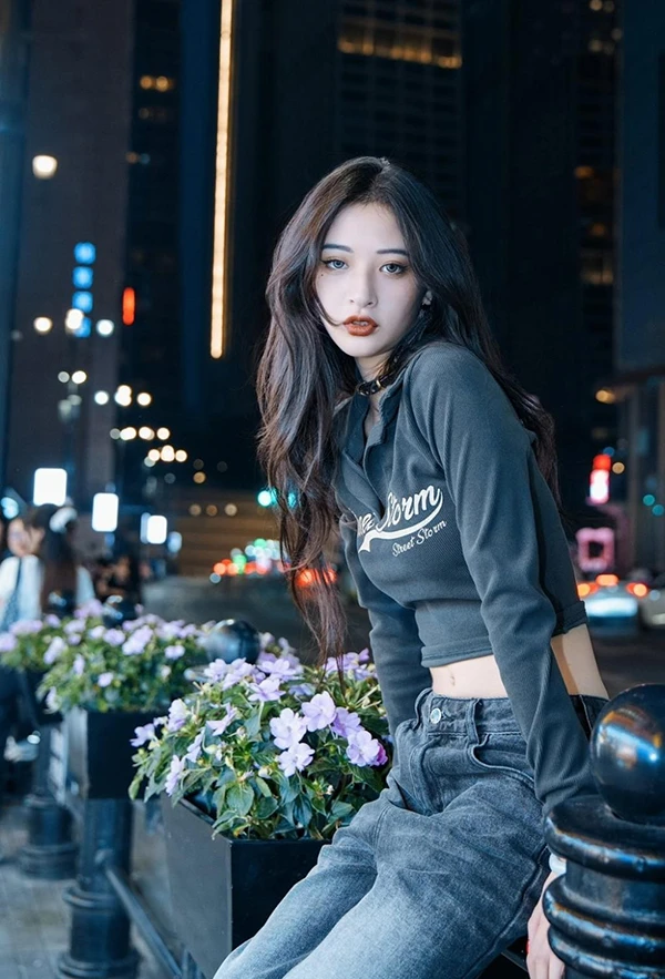 希威社美女@xizi1840修长玉体户外无圣光美图